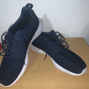 Nike Men's Roshe One